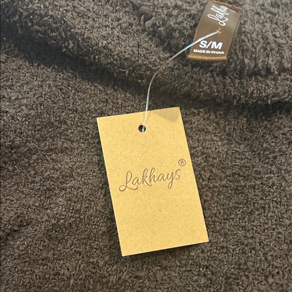 Lakhays Cozy Brown Cropped Sweater with Multicolor Bell Sleeves NWT - Picture 3 of 5